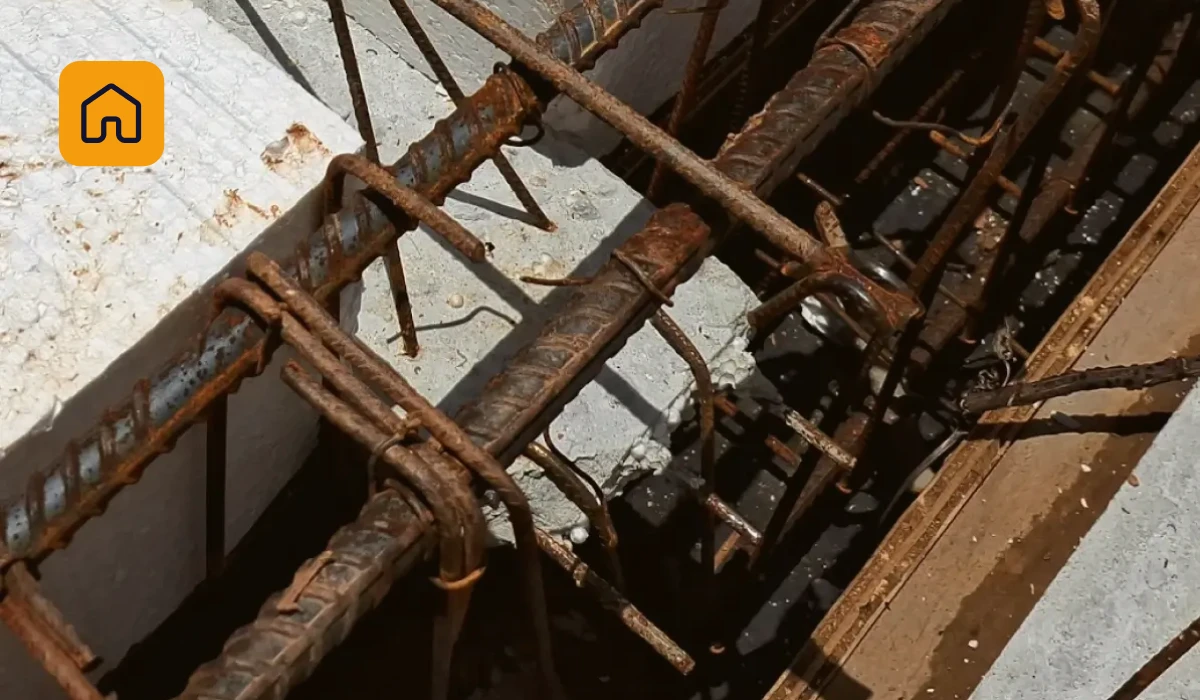 vigorta treliça engastada na armação da estrutura da viga