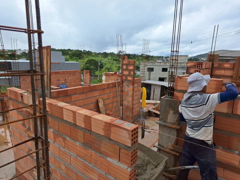PAREDE OBRA IGLUME LAJE ME LAGOA SANTA CONDOMINIO GRAN ROYALLE